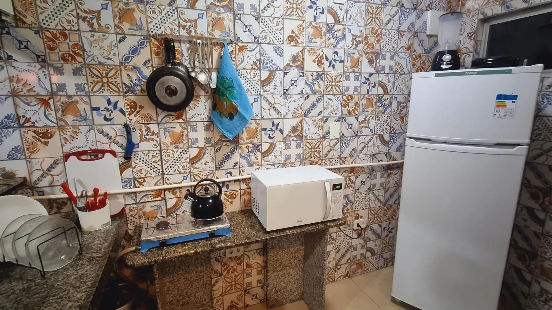 Apê da Praia - temático e aconchegante com WiFi Recife 0*,